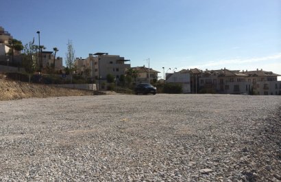 Reventa - Parcela / Terreno - Torremolinos
