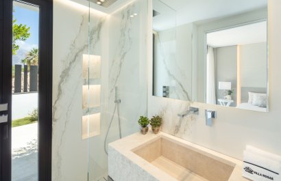 Resale - Villa - Marbella - Nueva Andalucía