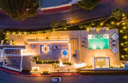 Resale - Villa - Marbella - Nueva Andalucía