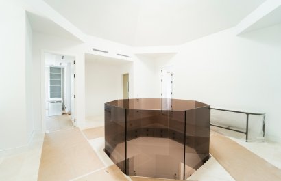 Resale - Villa - Marbella - Sierra Blanca