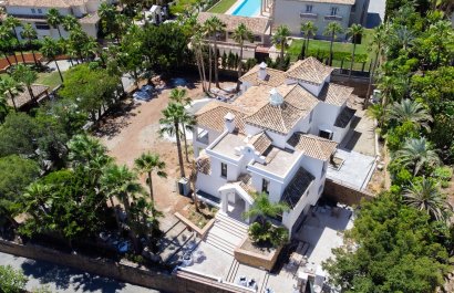 Resale - Villa - Marbella - Sierra Blanca