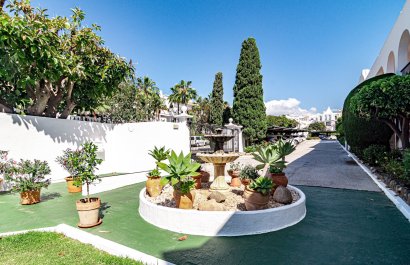 Resale - Apartment / flat - Marbella - Nueva Andalucía