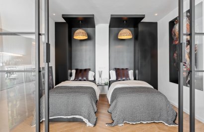 Resale - Apartment / flat - Marbella - Nueva Andalucía