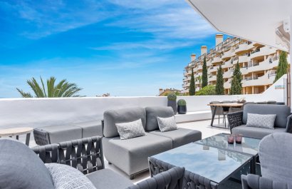 Resale - Apartment / flat - Marbella - Nueva Andalucía