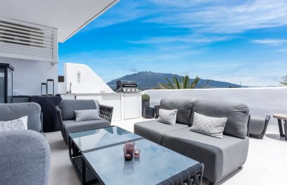 Resale - Apartment / flat - Marbella - Nueva Andalucía