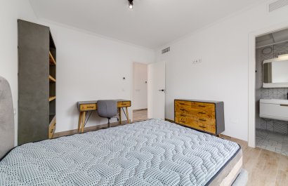 Resale - Villa - Torrevieia - La Mata