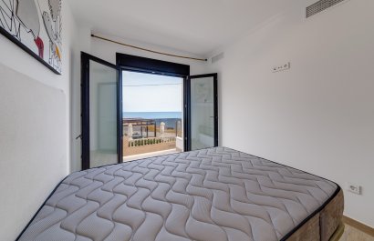 Resale - Villa - Torrevieia - La Mata