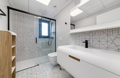 Resale - Villa - Torrevieia - La Mata