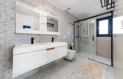 Resale - Villa - Torrevieia - La Mata