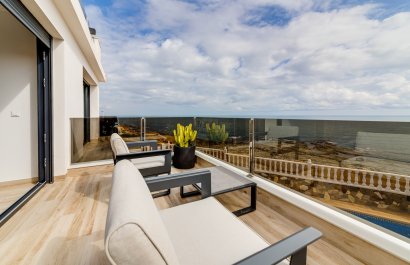 Resale - Villa - Torrevieia - La Mata