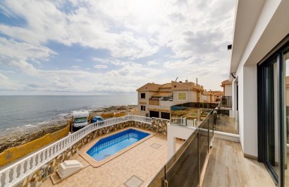 Resale - Villa - Torrevieia - La Mata