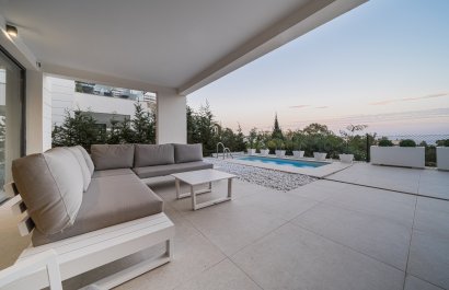 Resale - Apartment / flat - Benahavís - La Quinta