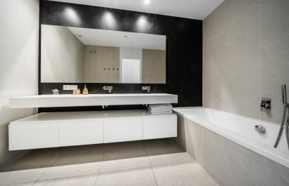 Resale - Apartment / flat - Benahavís - La Quinta