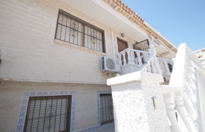 Resale - Townhouse / Duplex / Corner - La Mata - Playa