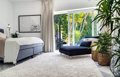 Resale - Villa - Marbella - Nueva Andalucía