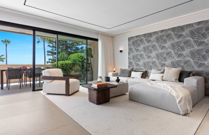 Resale - Apartment / flat - Estepoa - New Golden Mile