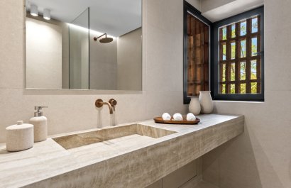 Resale - Apartment / flat - Estepoa - New Golden Mile