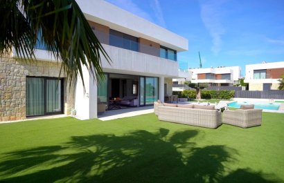 Resale - Villa - Finestrat - Golf Bahía