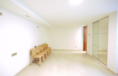 Resale - Villa - Finestrat - Golf Bahía