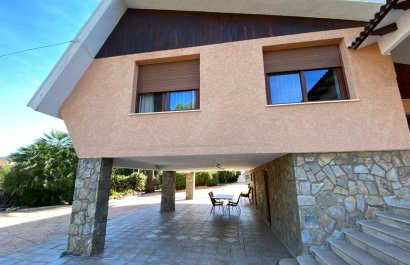 Reventa - Villa - Petrer