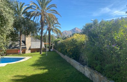 Reventa - Villa - Petrer