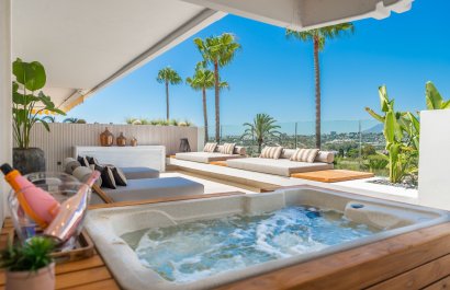 Resale - Apartment / flat - Marbella - Golden Mile