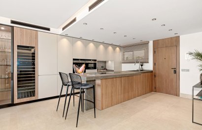 Resale - Apartment / flat - Marbella - Golden Mile