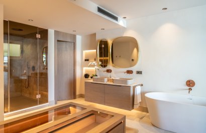 Resale - Apartment / flat - Marbella - Golden Mile