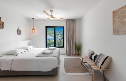 Resale - Villa - Estepoa - New Golden Mile