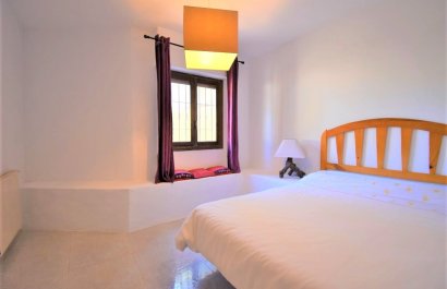 Resale - Villa - Orihuela Costa - Villamartín