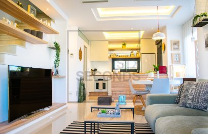 Resale - Townhouse / Duplex / Corner - Lo Pepin - Ciudad Quesada