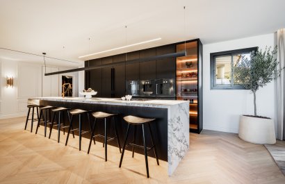 Resale - Villa - Marbella - Nueva Andalucía