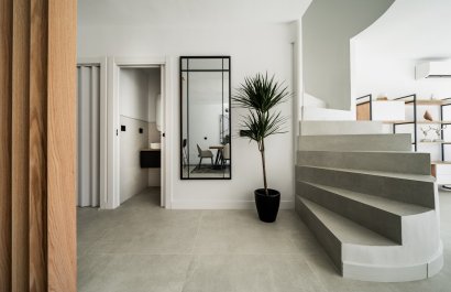 Resale - Townhouse / Duplex / Corner - Marbella - Nueva Andalucía