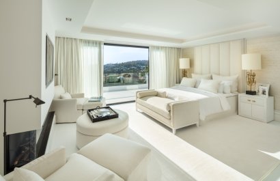 Resale - Villa - Marbella - Nueva Andalucía