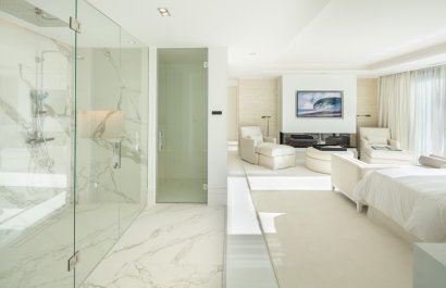 Resale - Villa - Marbella - Nueva Andalucía