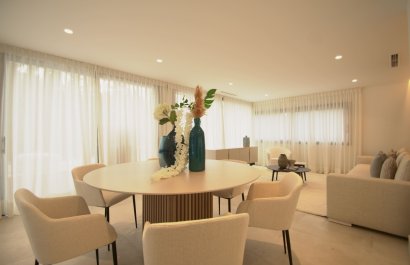 Resale - Villa - Marbella - Nueva Andalucía