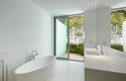 Resale - Villa - Malaga - Casares