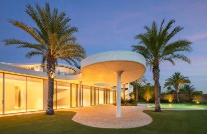 Resale - Villa - Malaga - Casares