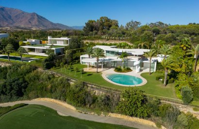 Resale - Villa - Malaga - Casares