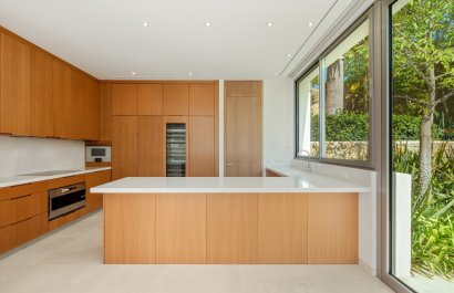 Resale - Villa - Malaga - Casares