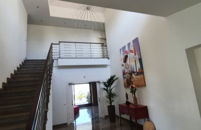 Resale - Villa - Estepoa - Los Flamingos