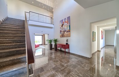 Resale - Villa - Estepoa - Los Flamingos