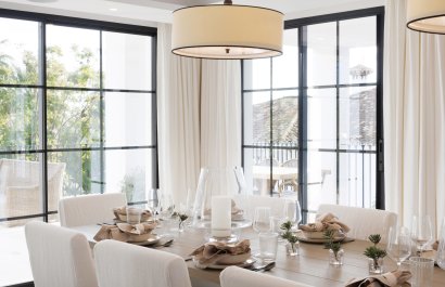 Resale - Villa - Marbella - Nueva Andalucía