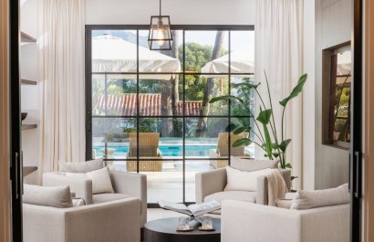 Resale - Villa - Marbella - Nueva Andalucía