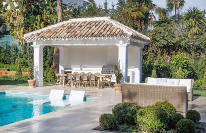 Resale - Villa - Marbella - Nueva Andalucía