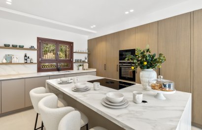 Resale - Townhouse / Duplex / Corner - Marbella - Golden Mile