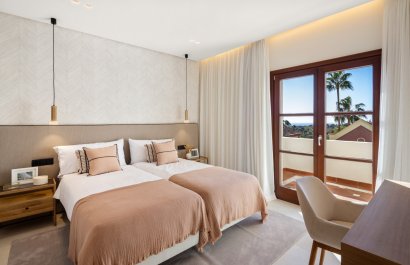 Resale - Townhouse / Duplex / Corner - Marbella - Golden Mile