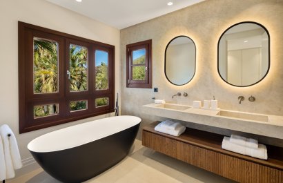 Resale - Townhouse / Duplex / Corner - Marbella - Golden Mile