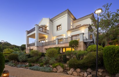 Resale - Townhouse / Duplex / Corner - Marbella - Golden Mile