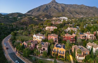 Resale - Townhouse / Duplex / Corner - Marbella - Golden Mile